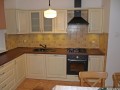 Кухня с фасадами из дерева kder-1301-1